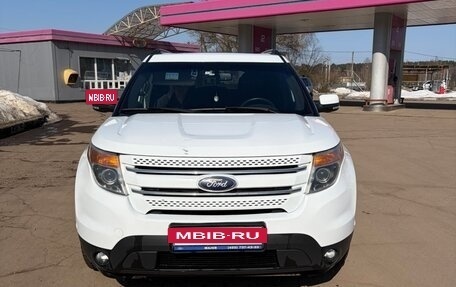 Ford Explorer VI, 2013 год, 1 850 000 рублей, 2 фотография