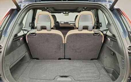 Volvo XC90 II рестайлинг, 2025 год, 11 000 000 рублей, 4 фотография