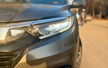 Honda Vezel, 2020 год, 2 500 000 рублей, 2 фотография