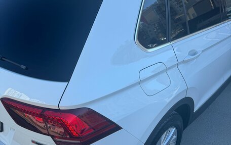 Volkswagen Tiguan II, 2018 год, 2 490 000 рублей, 6 фотография