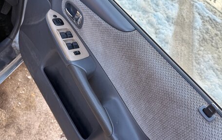 Mazda Familia, 1999 год, 150 000 рублей, 6 фотография