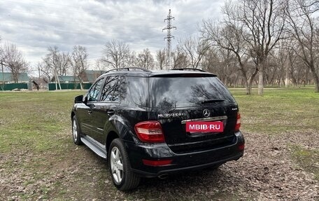 Mercedes-Benz M-Класс, 2010 год, 2 400 000 рублей, 7 фотография