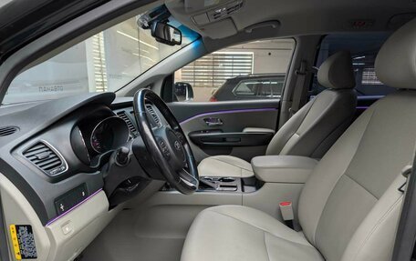 KIA Carnival III, 2018 год, 2 949 000 рублей, 8 фотография