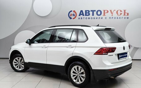 Volkswagen Tiguan II, 2017 год, 1 555 000 рублей, 2 фотография