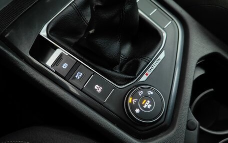 Volkswagen Tiguan II, 2017 год, 1 555 000 рублей, 16 фотография