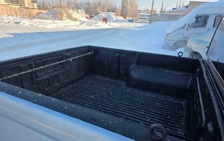 Nissan NP300, 2008 год, 765 000 рублей, 9 фотография