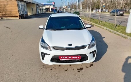 KIA Rio IV, 2020 год, 1 090 000 рублей, 3 фотография