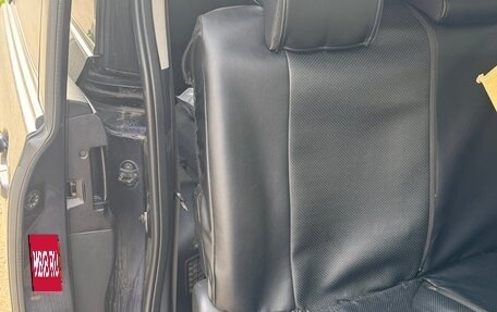 Toyota Voxy II, 2011 год, 1 850 000 рублей, 11 фотография