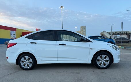 Hyundai Solaris II рестайлинг, 2014 год, 730 000 рублей, 4 фотография