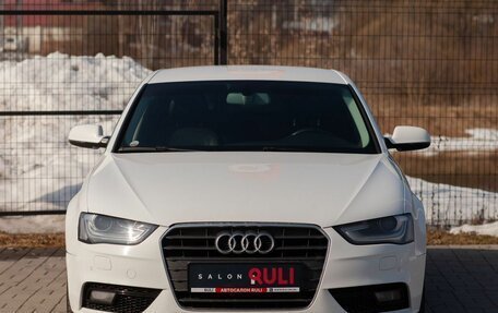 Audi A4, 2012 год, 1 300 000 рублей, 2 фотография