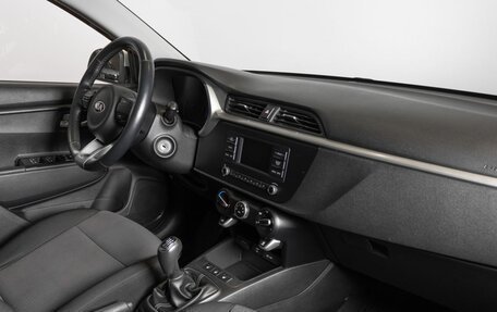 KIA Rio IV, 2020 год, 1 622 300 рублей, 7 фотография