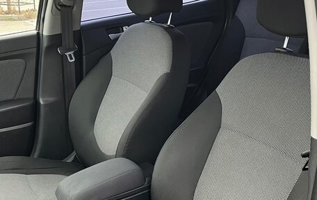 Hyundai Solaris II рестайлинг, 2014 год, 950 000 рублей, 6 фотография