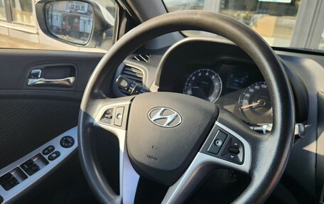 Hyundai Solaris II рестайлинг, 2012 год, 850 000 рублей, 20 фотография