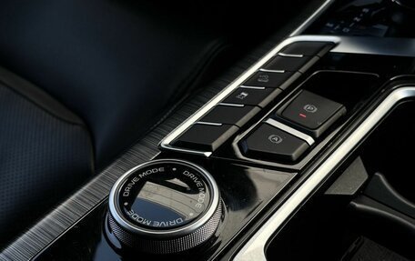 Geely Tugella FY11, 2022 год, 2 900 000 рублей, 24 фотография