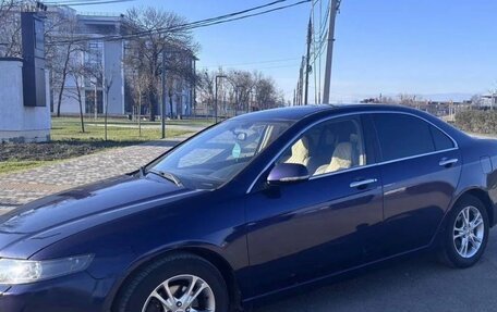 Honda Accord VII рестайлинг, 2004 год, 600 000 рублей, 1 фотография