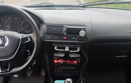 Volkswagen Golf IV, 2001 год, 500 000 рублей, 10 фотография