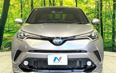 Toyota C-HR I рестайлинг, 2018 год, 1 750 000 рублей, 3 фотография