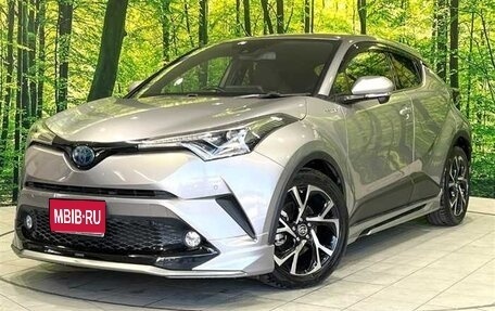 Toyota C-HR I рестайлинг, 2018 год, 1 750 000 рублей, 1 фотография