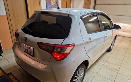 Toyota Vitz, 2020 год, 1 100 000 рублей, 5 фотография