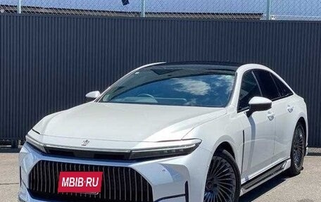 Toyota Crown, 2024 год, 5 050 000 рублей, 2 фотография