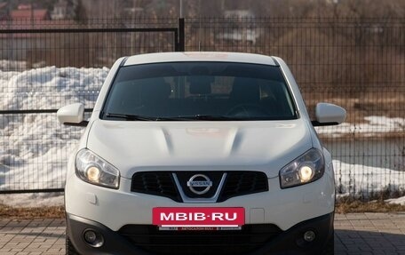 Nissan Qashqai, 2011 год, 975 000 рублей, 2 фотография