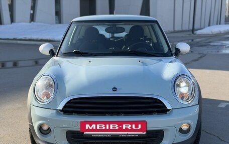MINI Hatch, 2011 год, 1 030 000 рублей, 2 фотография