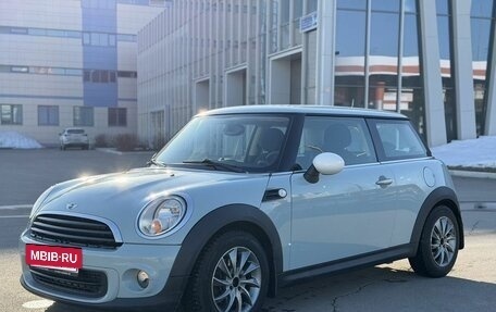 MINI Hatch, 2011 год, 1 030 000 рублей, 3 фотография