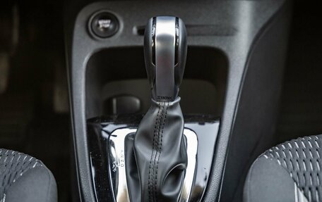 Renault Kaptur I рестайлинг, 2017 год, 1 298 000 рублей, 29 фотография