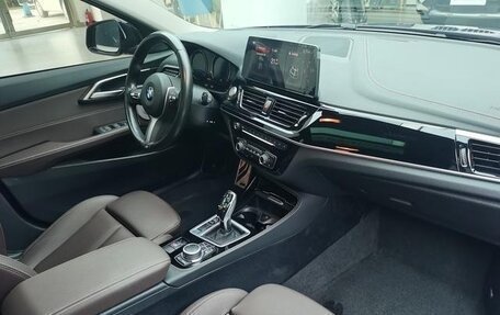 BMW 1 серия, 2022 год, 1 750 000 рублей, 18 фотография