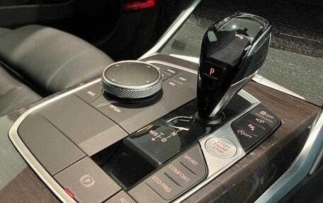 BMW 3 серия, 2021 год, 2 650 000 рублей, 10 фотография