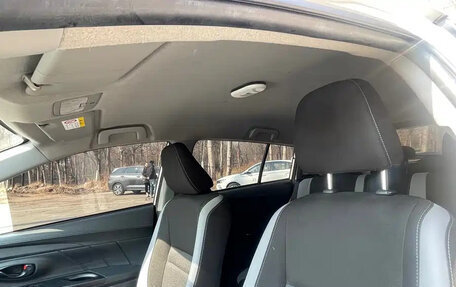 Toyota Yaris XP150 рестайлинг, 2022 год, 1 387 757 рублей, 12 фотография