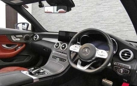 Mercedes-Benz C-Класс, 2018 год, 2 250 000 рублей, 3 фотография