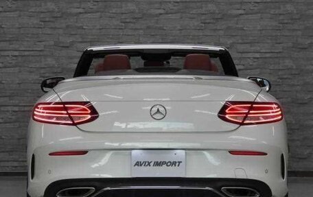 Mercedes-Benz C-Класс, 2018 год, 2 250 000 рублей, 6 фотография