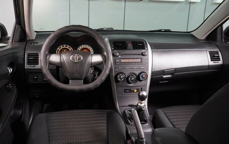 Toyota Corolla, 2010 год, 1 129 000 рублей, 6 фотография