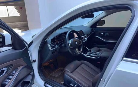 BMW 3 серия, 2022 год, 3 560 000 рублей, 13 фотография