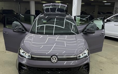Volkswagen Tiguan, 2026 год, 5 000 000 рублей, 15 фотография