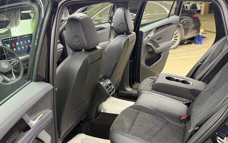 Volkswagen Tiguan, 2026 год, 5 000 000 рублей, 24 фотография