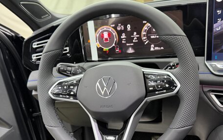 Volkswagen Tiguan, 2026 год, 5 000 000 рублей, 35 фотография