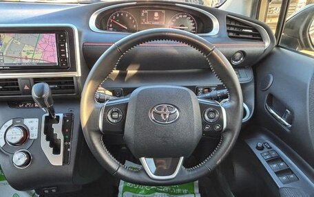 Toyota Sienta II, 2022 год, 1 040 005 рублей, 6 фотография