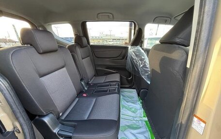 Toyota Sienta II, 2022 год, 1 040 005 рублей, 9 фотография