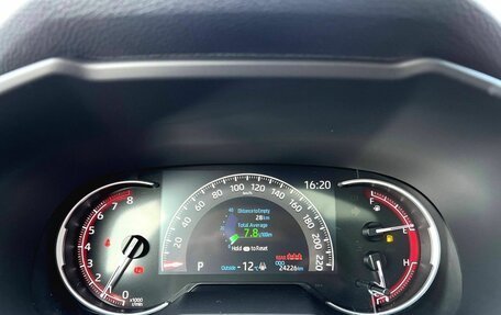 Toyota RAV4, 2022 год, 3 520 000 рублей, 12 фотография