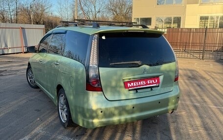 Mitsubishi Grandis, 2004 год, 600 000 рублей, 5 фотография