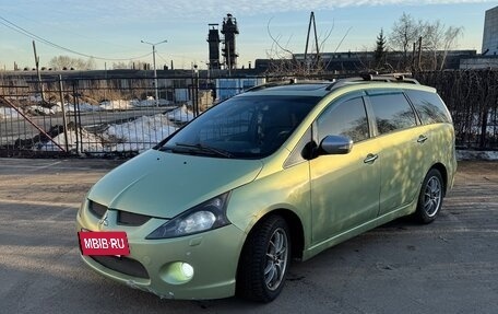 Mitsubishi Grandis, 2004 год, 600 000 рублей, 8 фотография
