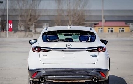 Mazda CX-4, 2022 год, 1 850 000 рублей, 5 фотография