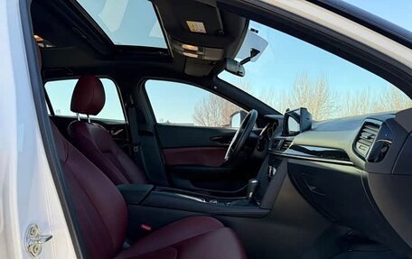 Mazda CX-4, 2022 год, 1 850 000 рублей, 18 фотография