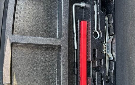 Honda Vezel, 2022 год, 1 350 000 рублей, 12 фотография