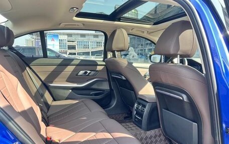 BMW 3 серия, 2021 год, 2 640 000 рублей, 12 фотография