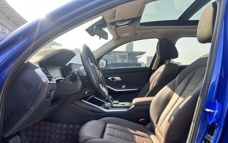 BMW 3 серия, 2021 год, 2 640 000 рублей, 8 фотография