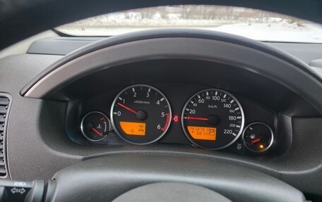 Nissan Pathfinder, 2005 год, 935 000 рублей, 17 фотография