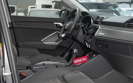 Audi Q3, 2022 год, 2 080 000 рублей, 16 фотография